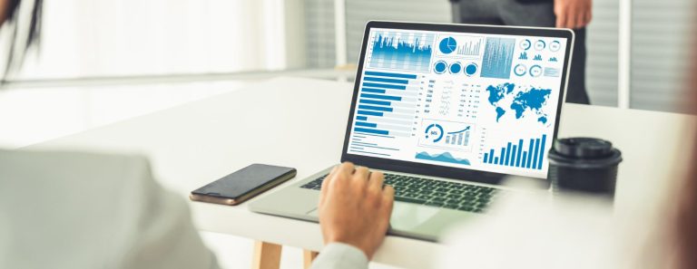 GA4 analytics dashboard displaying campaign traffic by channel and UTM source