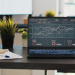 Google Ads Holds Budget-Limited Campaigns to Their Targets: Its Own Forecasts Carry a Caveat Until August 31